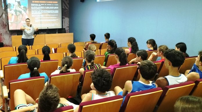 Charla Mujer y Deporte (Villanúa)